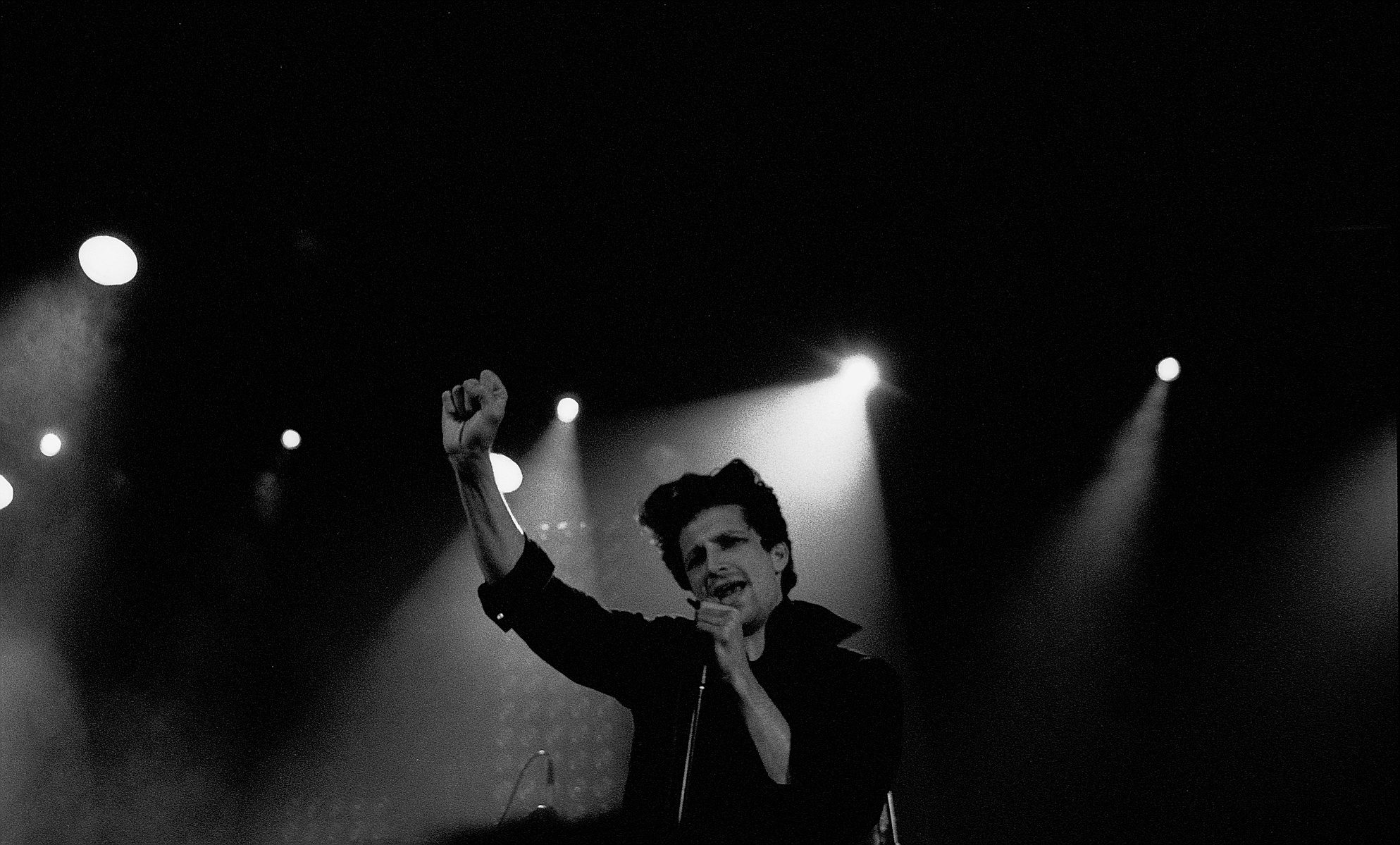 FRANCIS & THE LIGHTS